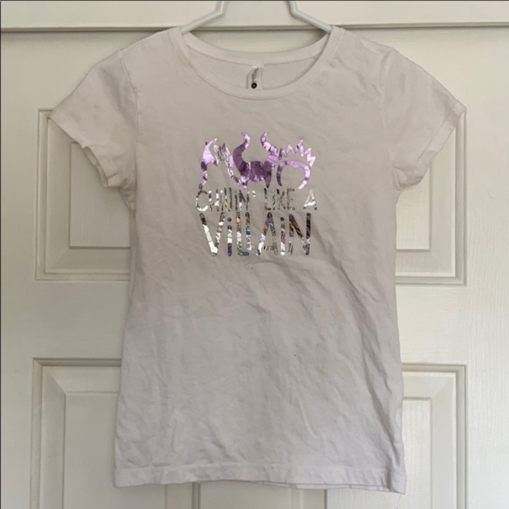 Girls Chillin Like A Villain Disney Tee